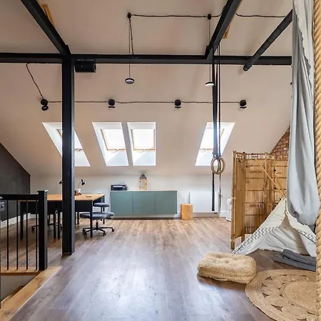 Warsaw Concierge Garden Sauna Yoga 公寓