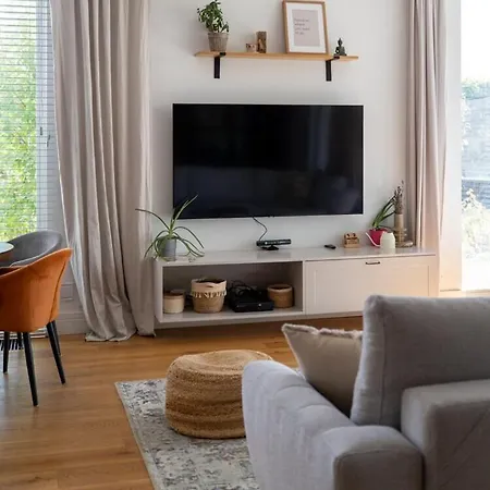 Warsaw Concierge Garden Sauna Yoga 孔斯坦杰那